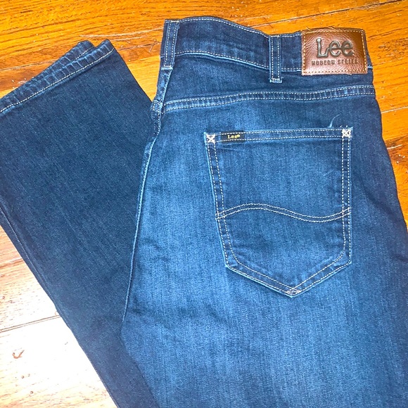 LEE😎Mens MODERN SERIES Slim-Fit Tapered-Leg JEANS 34 X 34 EXCELLENT Condition! - Picture 3 of 16